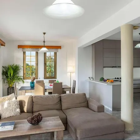 Villa Adonis Large Private Pool Walk To *